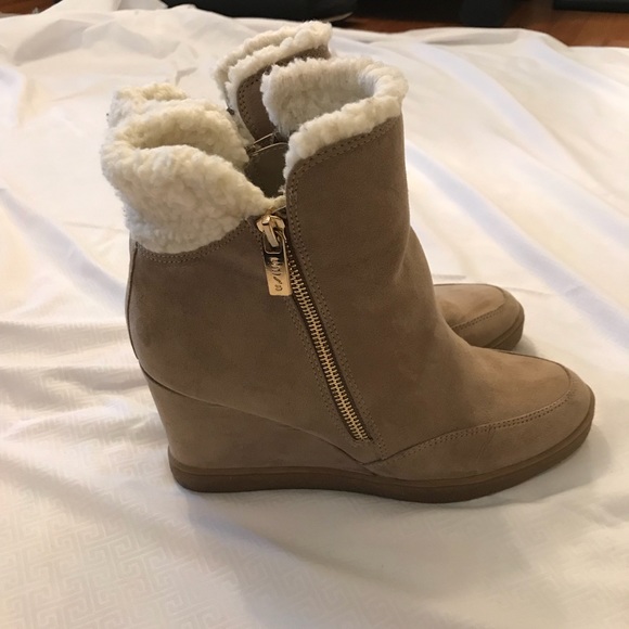 dsw fur boots
